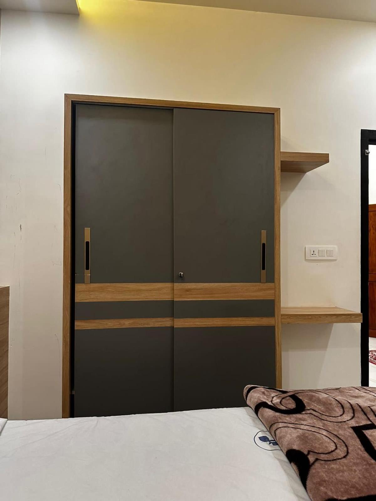 Farm stay Medure International